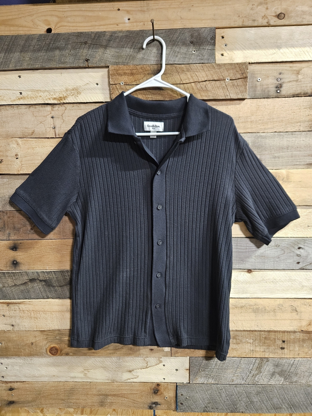 Goodiellow & Co Gray Ribbed Short-Sleeve Button-Up Shirt